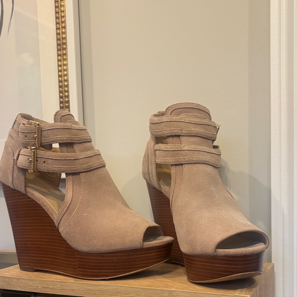 Michael Kors Tan Peep-Toe Wedges